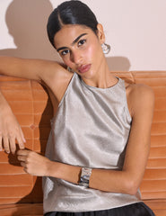 Gümüş Textured Saten Kolsuz Bluz