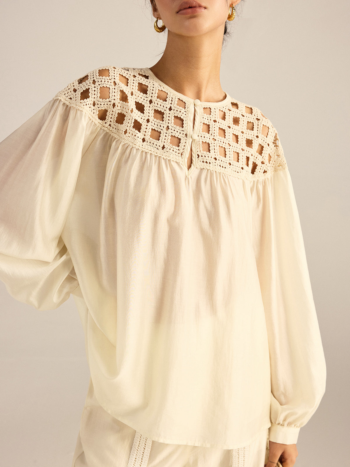Yarı Şeffaf Tığ İşi Tencel Bluz