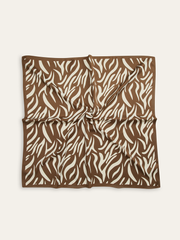 Zebra Desenli Kare Atkı