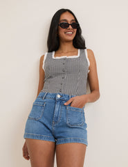Mavi Cepli Ön Denim Şort
