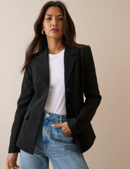 Siyah Belden Oturtmalı Blazer Ceket