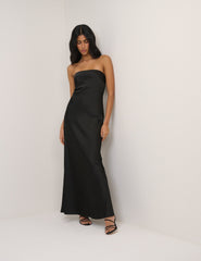Siyah Saten Straplez Arden Maxi Boy Elbise