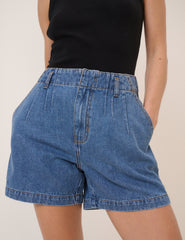 Orta Ton Yıkamalı A Kesim Denim Şort