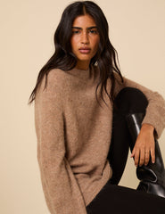 Kahverengi Fluffy Alpaca ve Yün Karışımlı Oversize Kazak