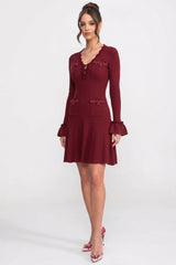 Fırfırlı Etek Ucu ve Fiyonk Manşetler Detaylı Uzun-kol V Yaka Triko Mini Elbise - Bordo