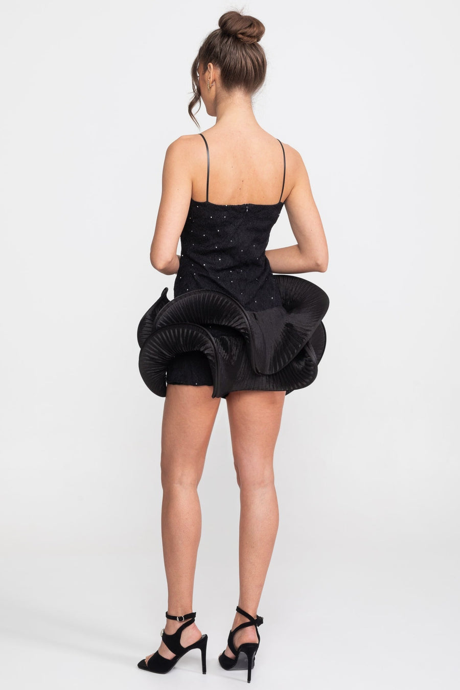 Işıltılı Süslemeler ve Fırfırlı Peplum Etek Detaylı Babydoll Mini Elbise - Siyah
