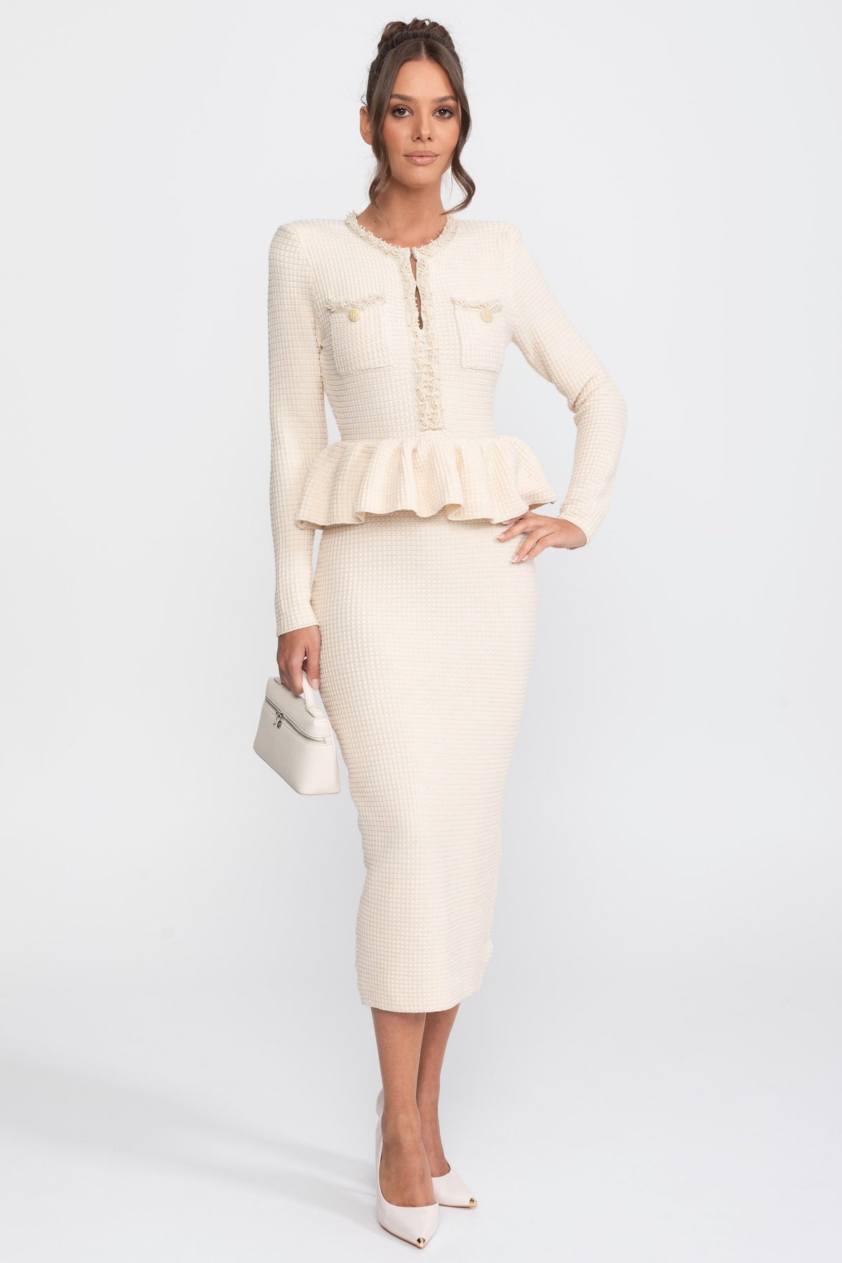 Ön Göğüs Cepleri Detaylı Püskül Şerit Triko Peplum Elbise - Bej