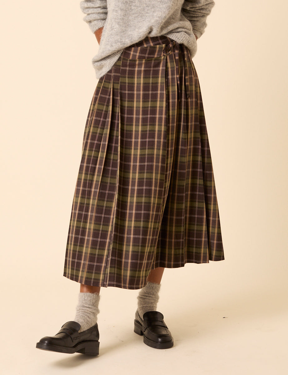 Yeşil Kareli Klasik Kesim Kilt Midi Boy Etek