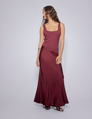 Bordo Asimetrik Düşük Bel Valentina Midi Boy Elbise