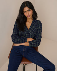 Lacivert Ekoseli Fitilli Kadife Oversize Yaka Detaylı Bluz
