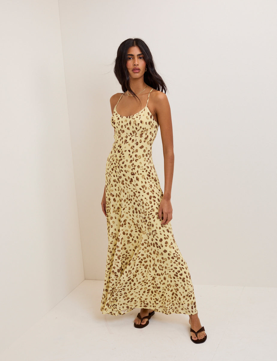 Tereyağı Sarısı Leopar Desenli Kiki Maxi Boy Elbise