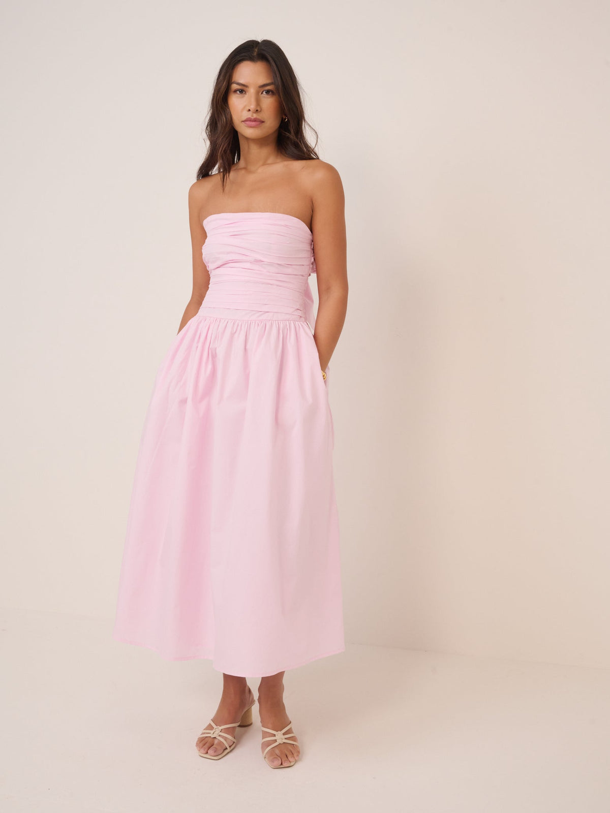 Kısa Boy Pale Pembe Straplez Ariella Midi Boy Elbise