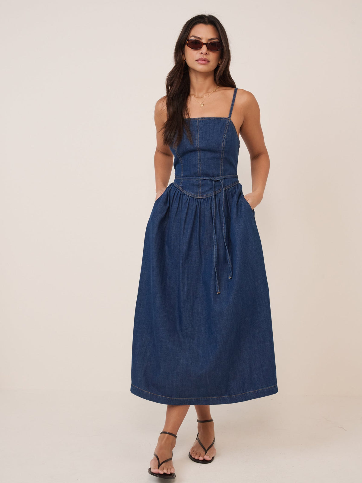 Koyu Mavi Denim Jones Midi Boy Elbise