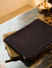 Kahverengi Kapitone Kadife Laptop Case