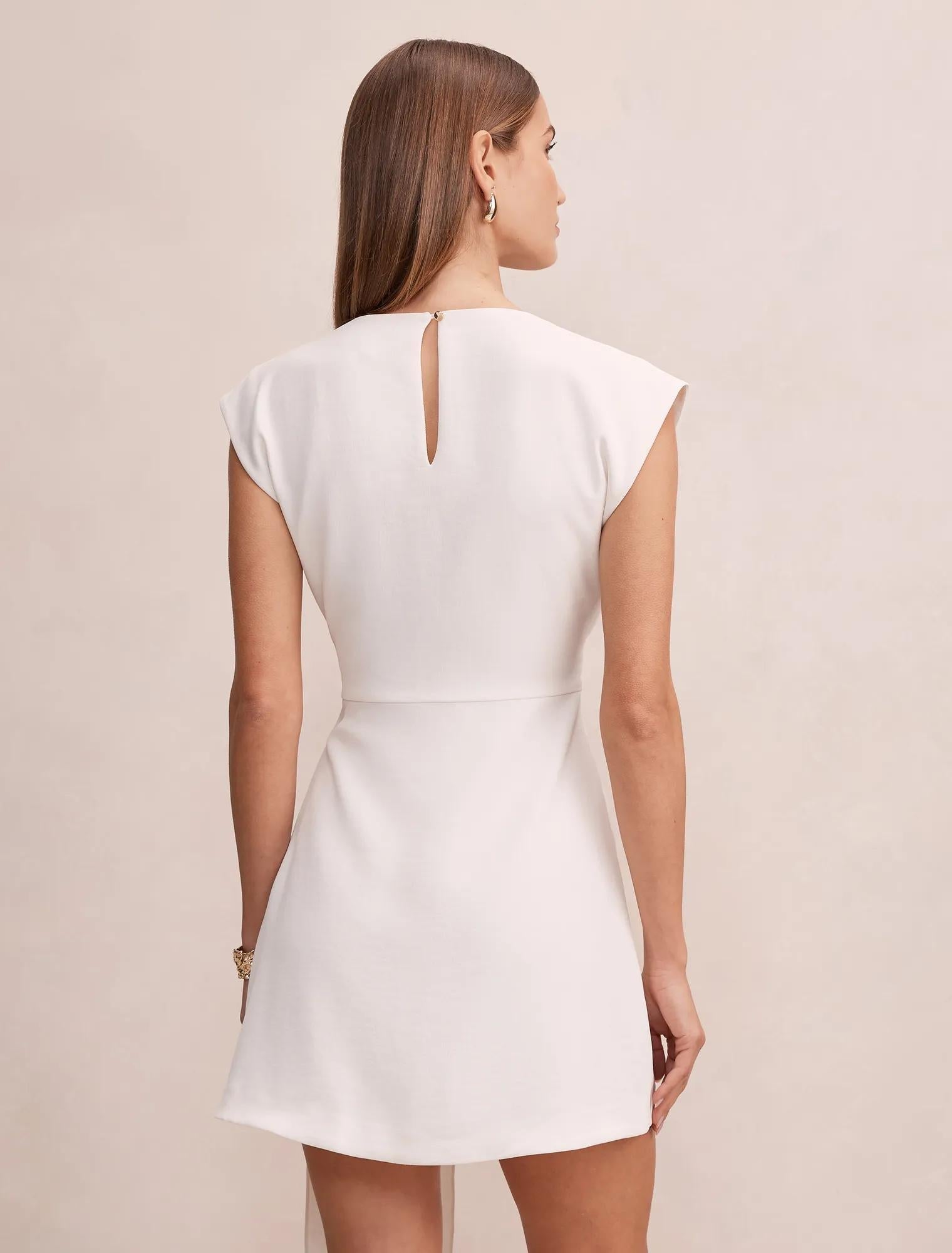 Peony Önden Bağlamalı Mini Elbise Lily Beyaz
