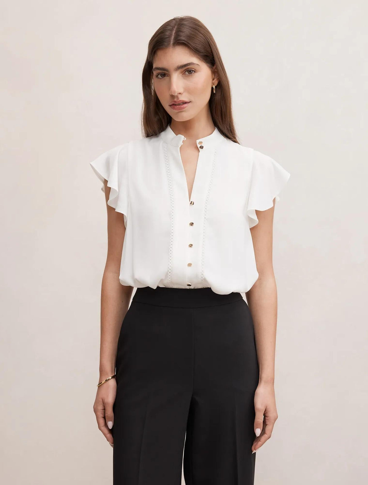 Jennie Kenar Detaylı Detail Bluz Kırık Beyaz