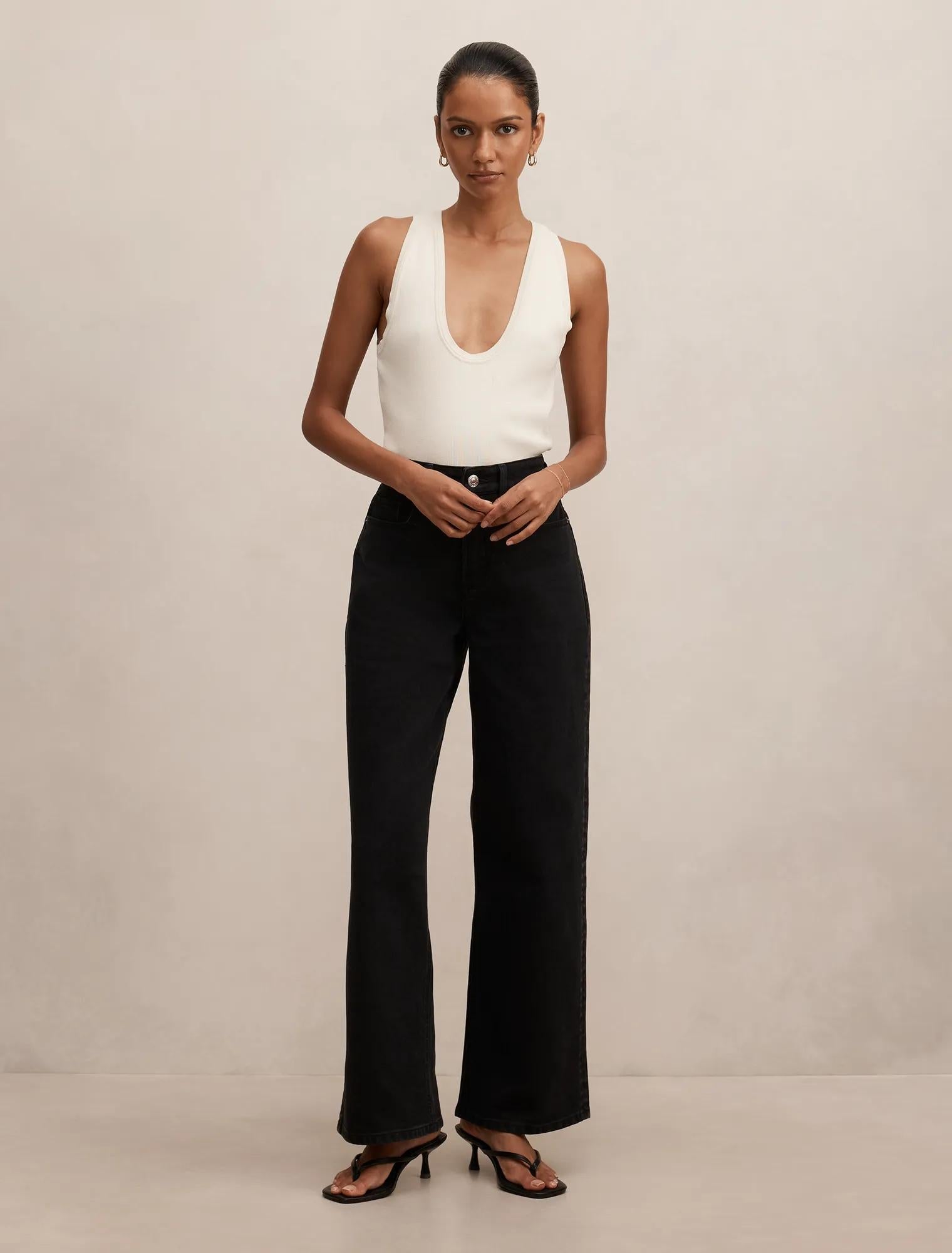 Nicki Petite Orta Bel Düz Paça Jean Siyah Yıkama