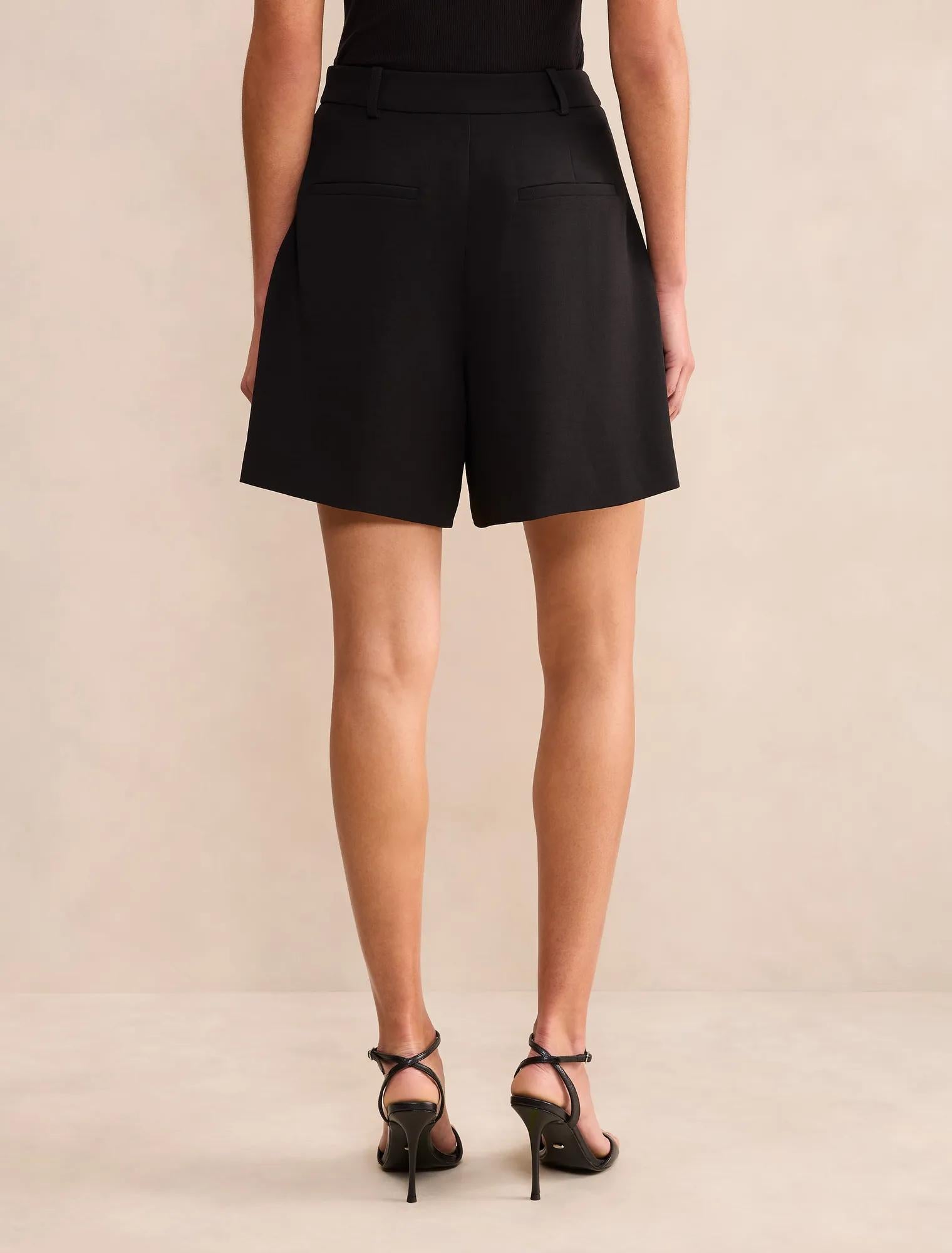 Olivia Longline Şort Siyah