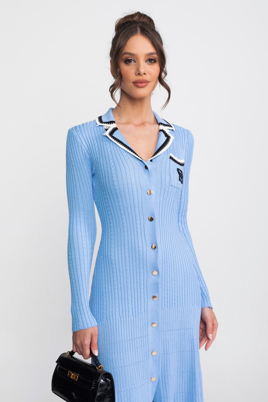 Polo Yaka ve Monogram Yama Detaylı Uzun Kollu Triko Midi Elbise - Mavi