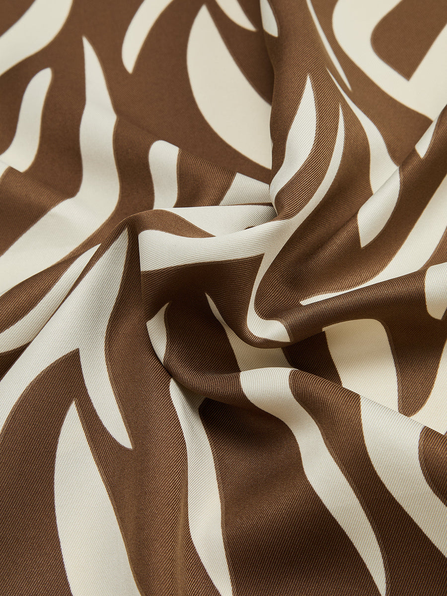 Zebra Desenli Kare Atkı