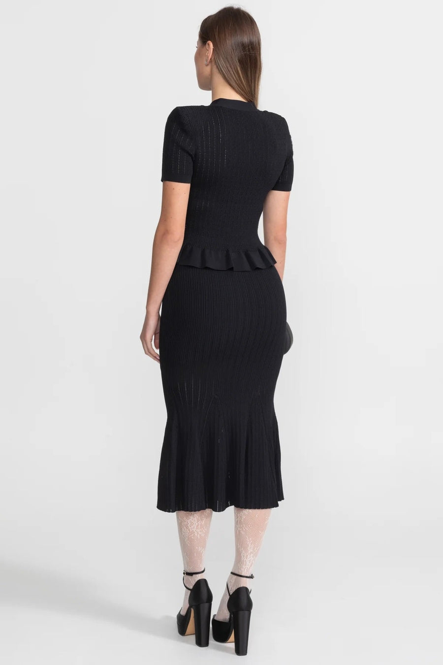 Peplum Bel ve Altın Düğmeler Detaylı Triko Midi Takım - Siyah