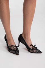 Fiyonk ve Dantel-Up Saya Detaylı Transparan Dantel Sivri Burun Stiletto - Siyah