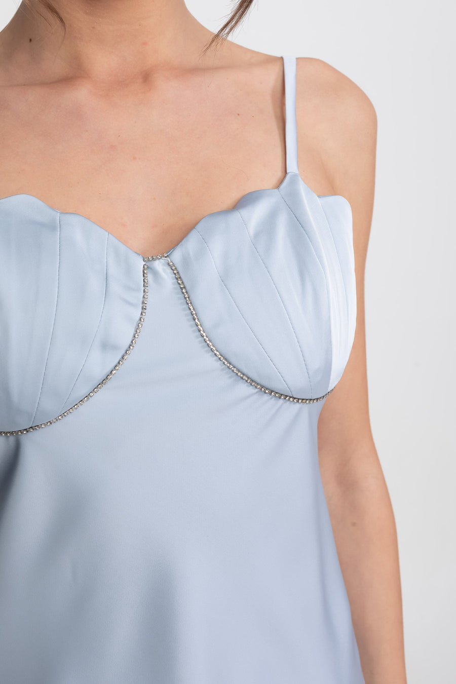 Kalp Yaka Büstiyer Üst Beden Detaylı Saten Slip Midi Elbise - Açık Mavi