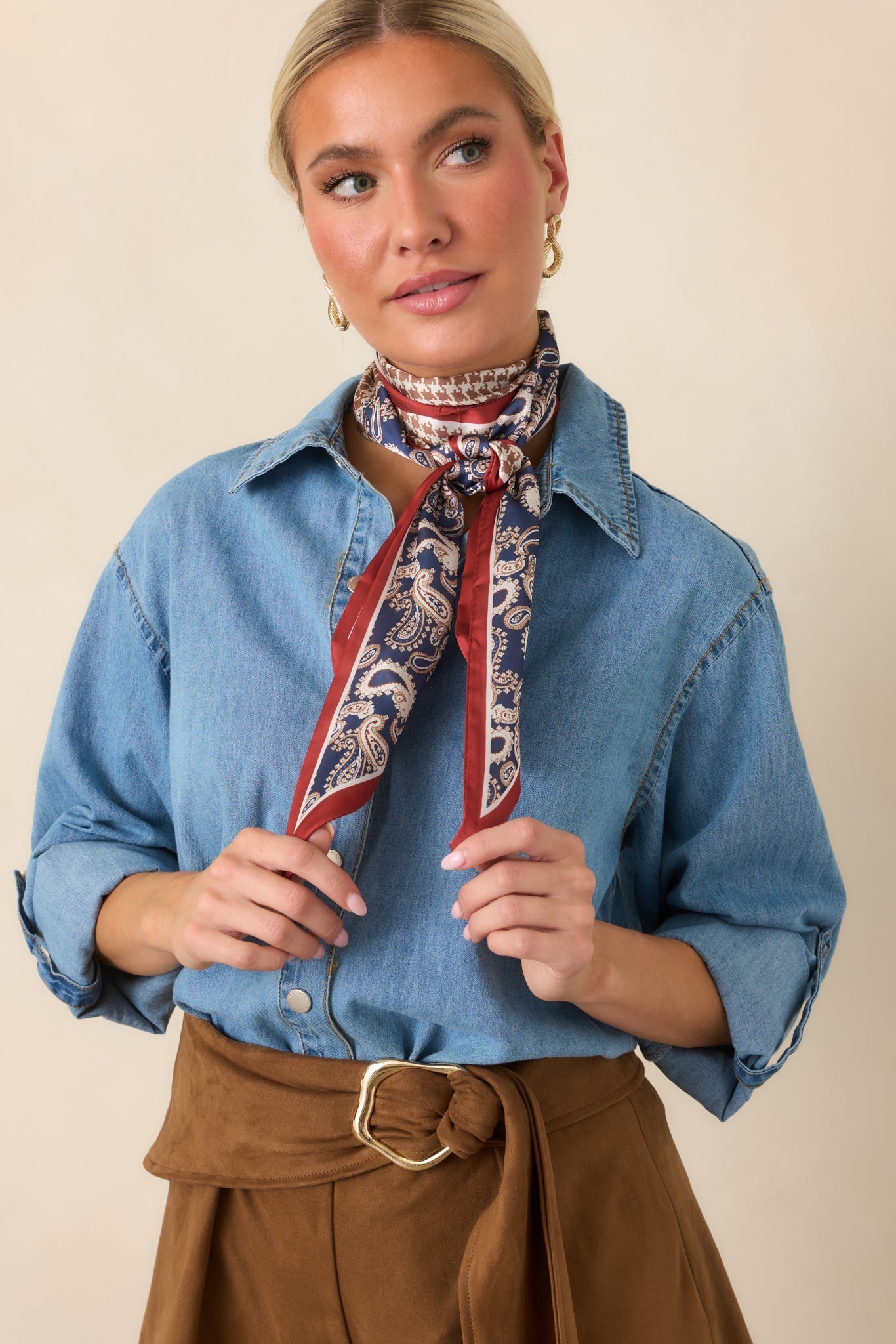 Açık Mavi Chambray Düğmeli Gömlek