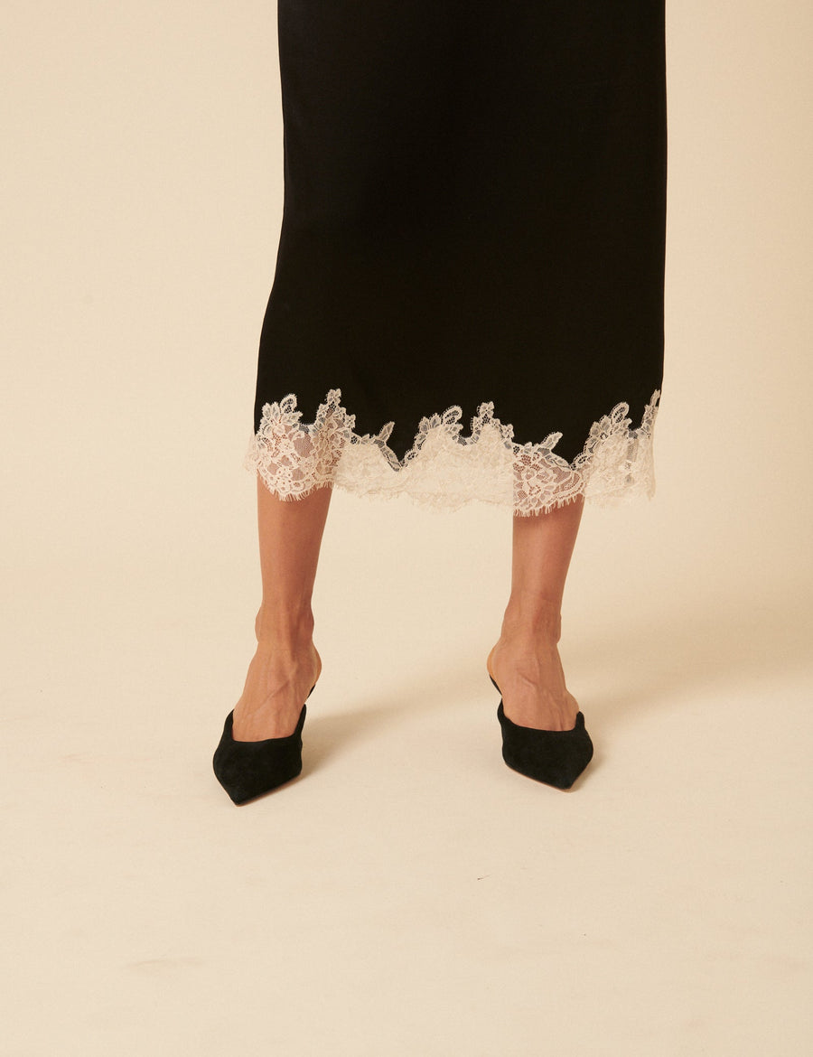 Siyah Fiyonklu Kitten Heel