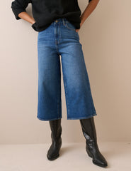 Orta Mavi Denim Esnek Bol Kesim Kapri Pantolon