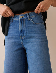 Orta Mavi Denim Esnek Bol Kesim Kapri Pantolon