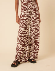 Kahverengi Zebra Desenli Geniş Paça Jerrow Pantolon
