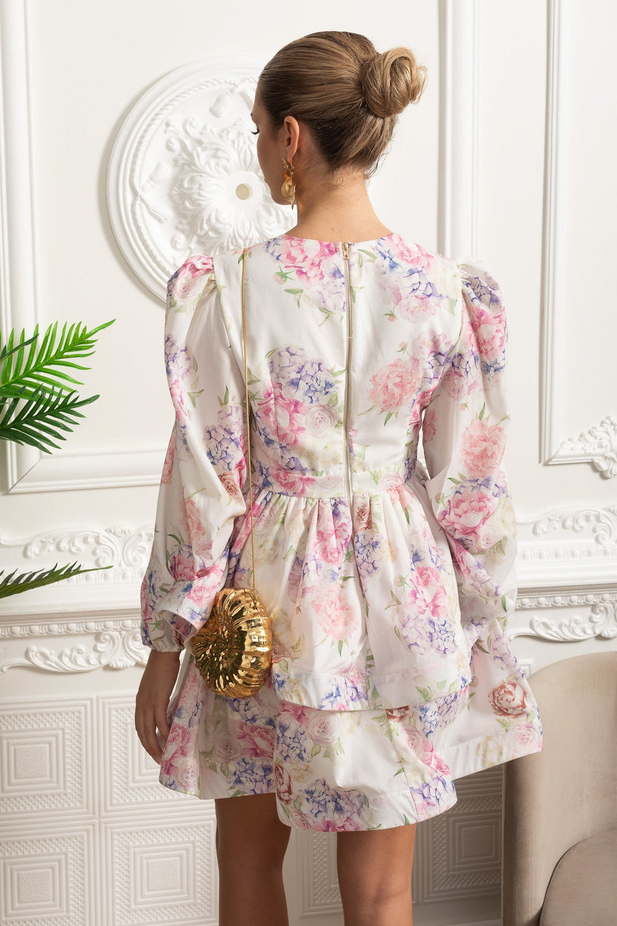Hacimli Kollar ve Peplum Detay Çiçekli Romantik Mini Elbise - Beyaz/Pembe