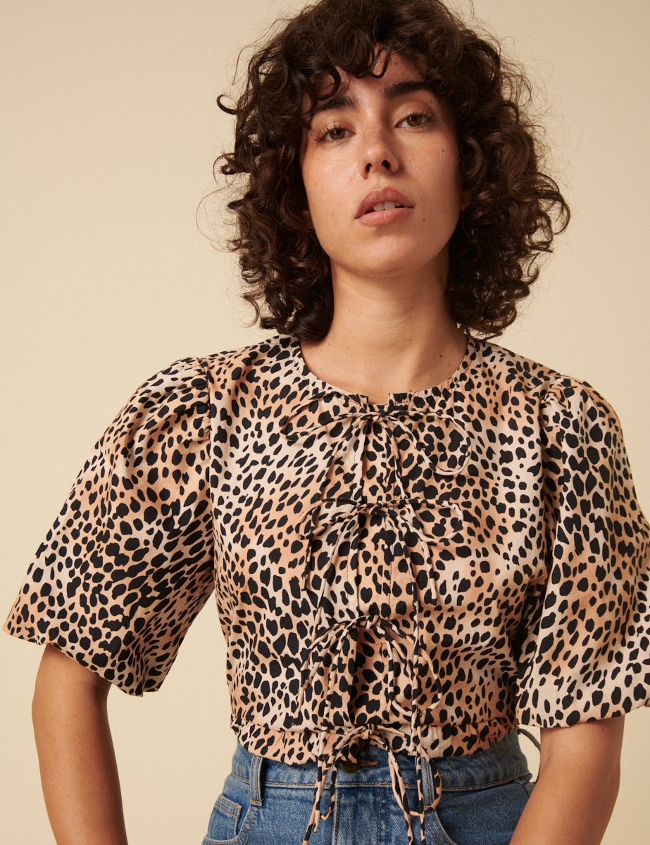 Leopar Desenli Önden Bağlamalı Bluz