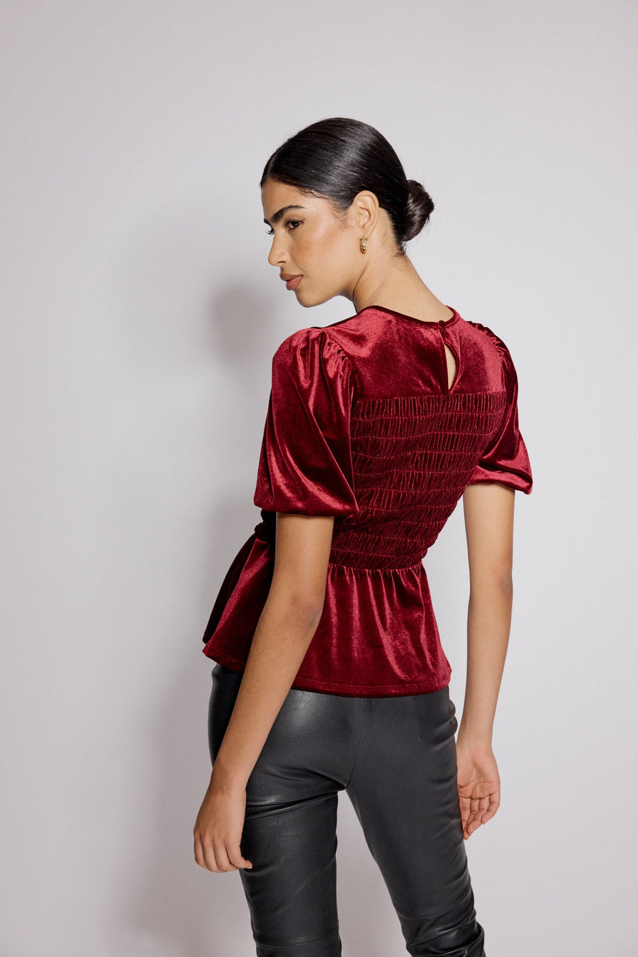 Kırmızı Kadife Balon Kollu Peplum Bluz