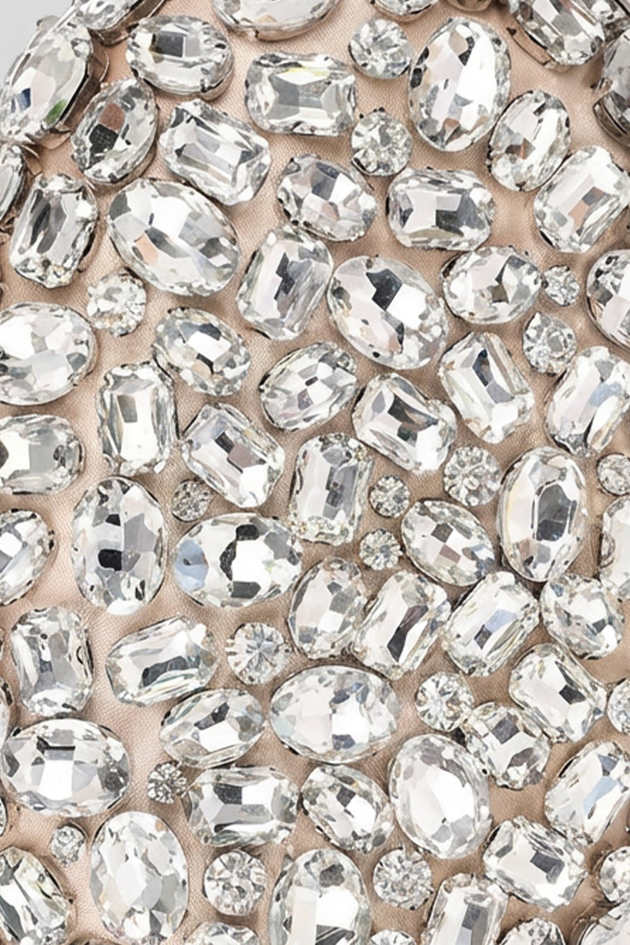 Tamamı Stone Yüzey Detaylı Kristal-Süslemeli Oval Clutch Çanta - Gümüş