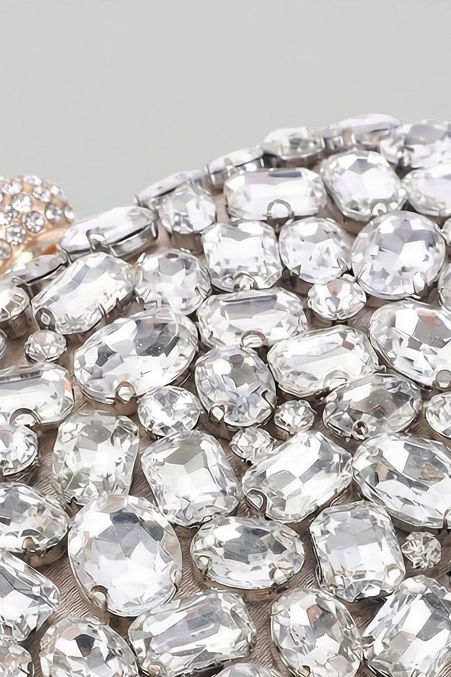 Tamamı Stone Yüzey Detaylı Kristal-Süslemeli Oval Clutch Çanta - Gümüş