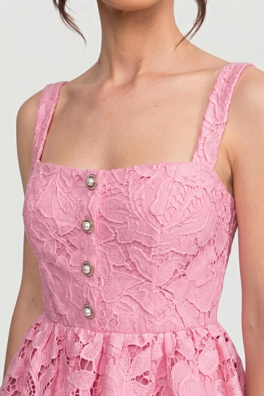 Midi Etek ve Altın Düğmeler Detaylı Kolsuz Dantel Peplum Elbise - Pembe