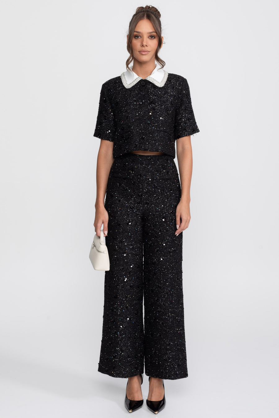 Kontrast Yaka ve Payet Detayı Kısa Kollu Tüvit Kısa Kesim Ceket - Siyah