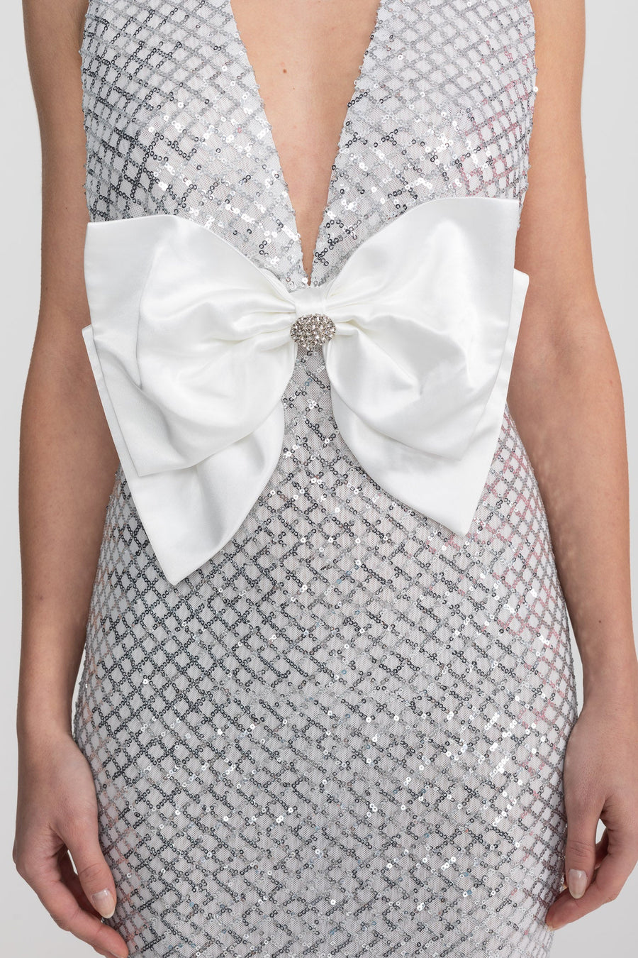 Saten Fiyonk Detay Payet Maxi Elbise - Light Gri
