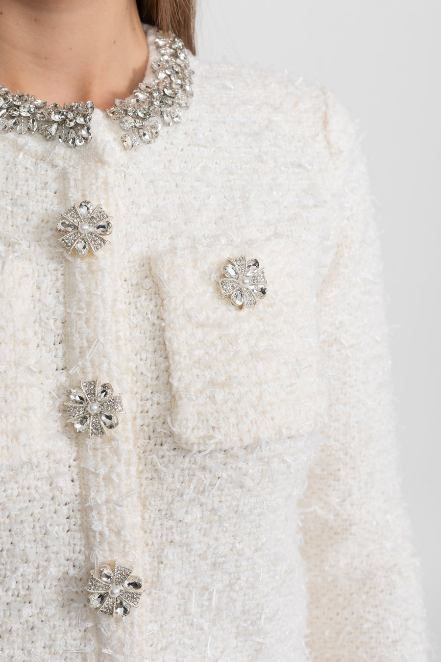 Kristal Süslemeler ve Düğmeler Detaylı Tüvit Blazer Ceket - Beyaz