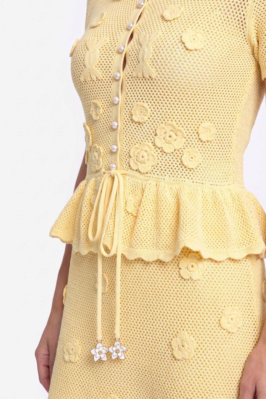 Bağcıklı Bel Detaylı Çiçekli Tığ İşi Peplum Maxi Elbise - Sarı